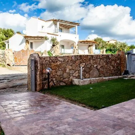 Pittulongu Sleeps 10 Pool Willa Olbia